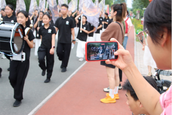 盛装巡游宝坻区潮白河国家湿地公园。宝坻区委宣传部供图